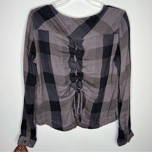 NWT Cloth & Stone Plaid Black And Gray Crop Top - Picture 5 of 7